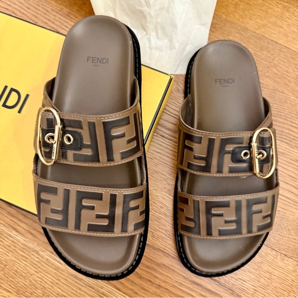 Fendi FF Brown Zucca Leather Slide Sandal - Picture 3 of 7